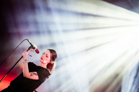 Violet Grohl in de India tijdens Lowlands 2026