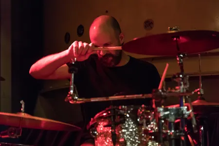 Dead Bodies in Space and Time