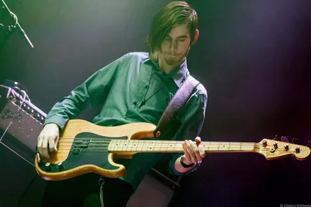 The Naked Sweat Drips 2018