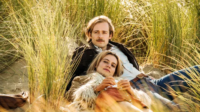 Alexander Münninghoff (Matthijs van de Sande Bakhuyzen) en Ellen (Sallie Harmsen) in De Stamhouder