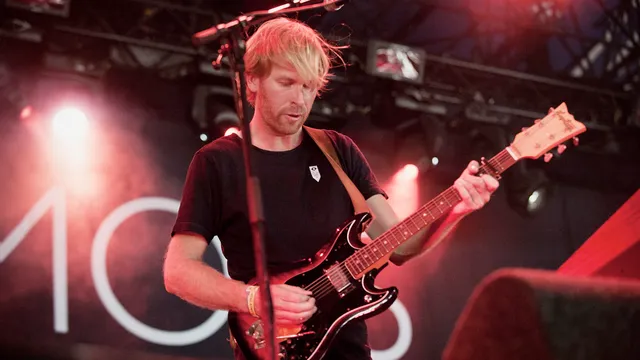 Moss live op Lowlands 2012.