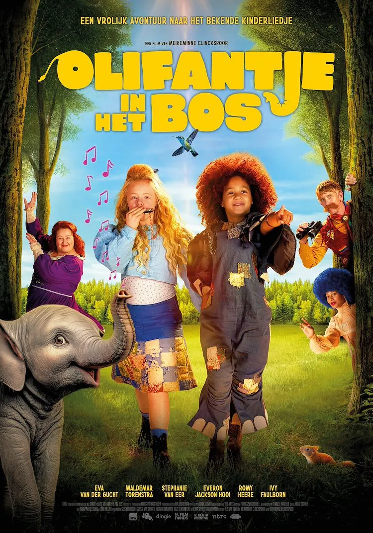 Olifantje in het bos poster