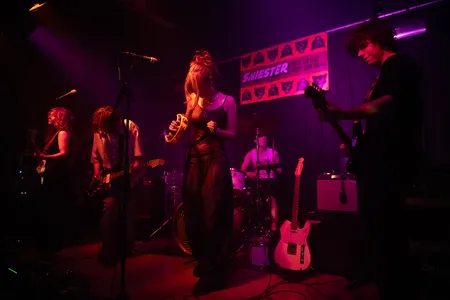 Crashing live in Sociaal Centrum Onderstroom