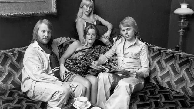 Benny Andersson, Anni-Frid Lyngstad, Agnetha Fältskog en Björn Ulvaeus, oftewel ABBA, in 1977