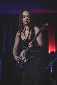 Zangeres van Momsname