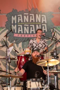 Miller en The Tone Machine