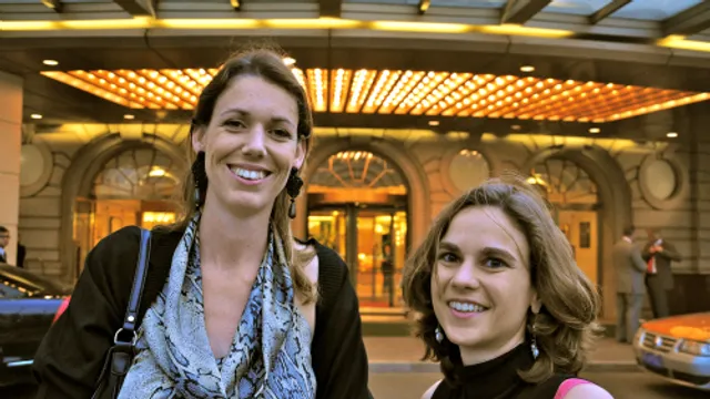 Rina Joosten-Rabou (links) en Rosalie Greven