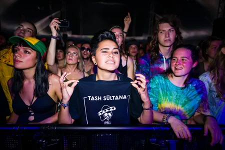 Tash Sultana op Lowlands 2017