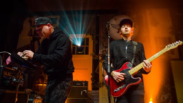 Dazzled Sticks in Oosterpoort Binnenzaal, Noorderslag 2016