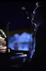 Toetsenist Cor Fuhler laat de melodieën fraai in elkaar overvloeien