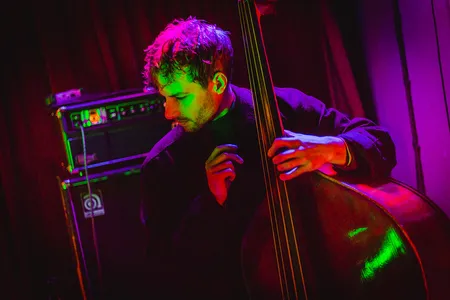 De cellist van Mevrouw Tamara