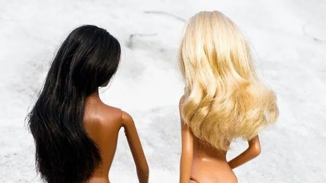 Babies op de rug gefotografeerd