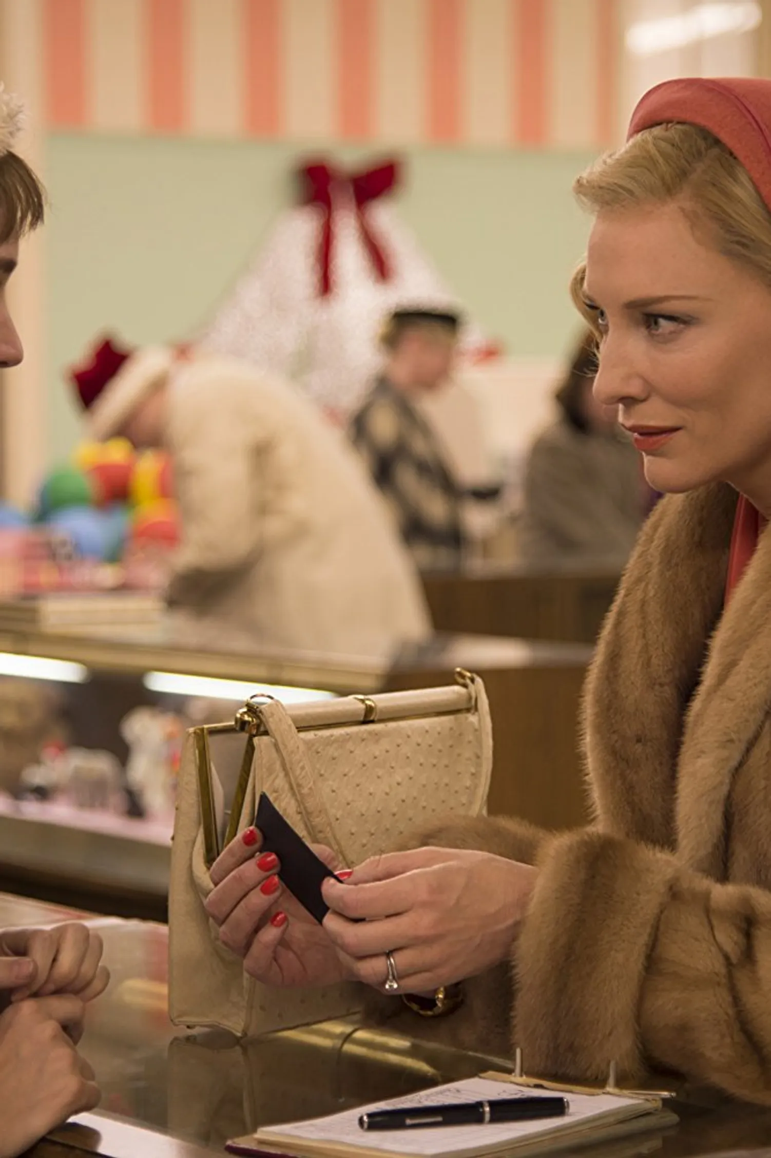 Rooney Mara en Cate Blanchett in Carol