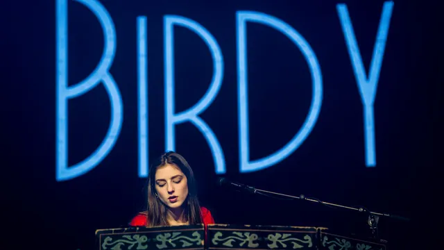 Birdy op Pinkpop 2017