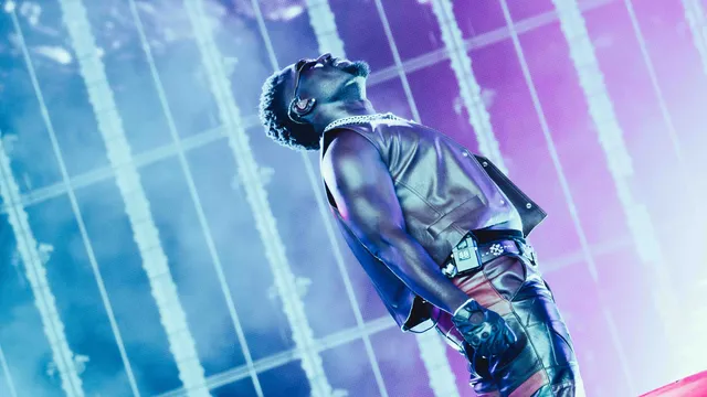 FRENNA & THE GANG op Lowlands 2025