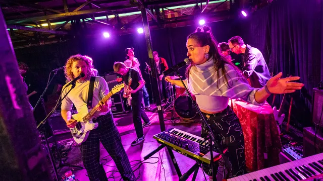 Thaiti, Vrienden van Oersoep Live