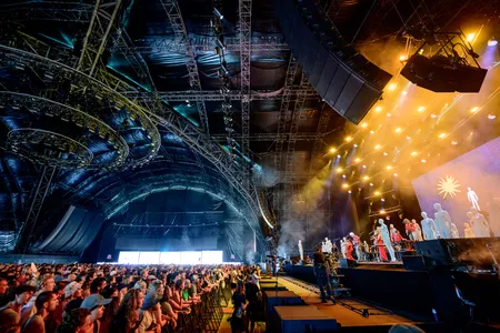 Spinvis in de Bravo op Lowlands 2024