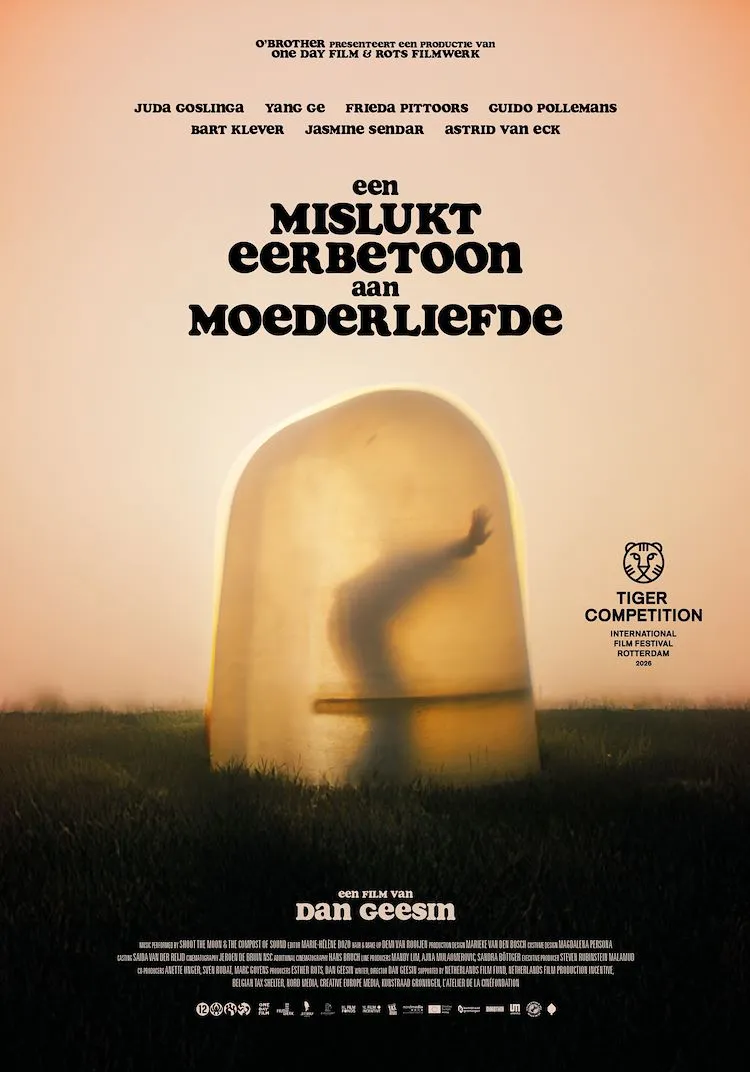 Een mislukt eerbetoon aan moederliefde poster