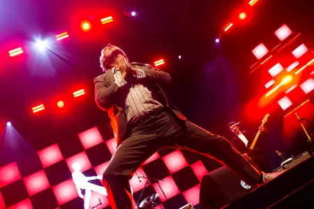 Baxter Dury op Down The Rabbit Hole 2026 dag 2