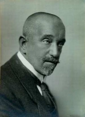 Olga Fadeeva yalangoch Yangi Viagra solistlarining fotosuratlari