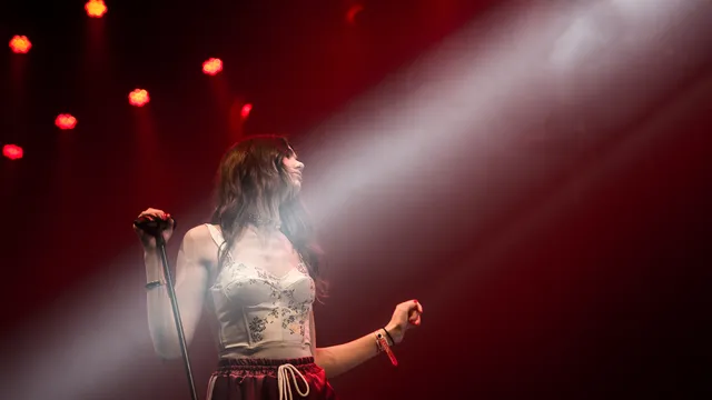 Dua Lipa op Lowlands 2016