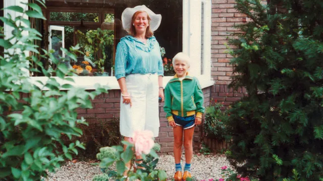 Moeder Ineke en zoon Allard
