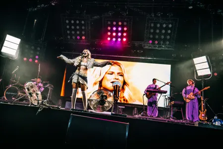SkyNewman op Lowlands 2026