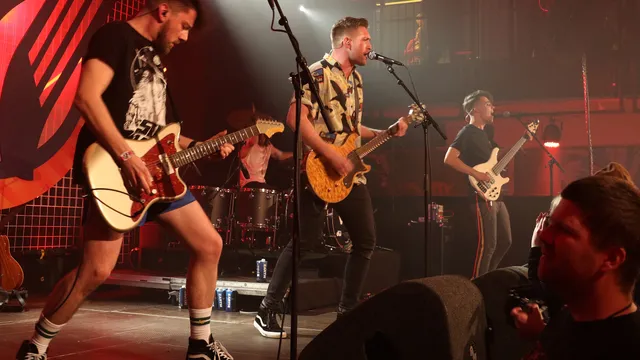 Jason Waterfalls Entreehal ESNS19