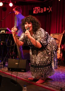 Meral Polat in Paradox