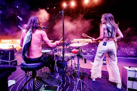 My Baby live op Lowlands 2025