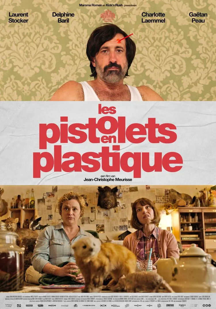Les pistolets en plastique poster