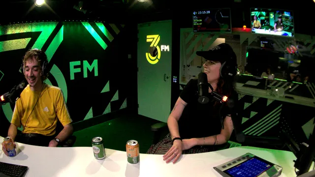 Tramhaus still 3voor12 Radio