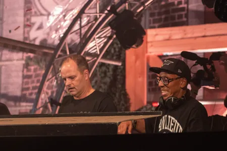 The Darkraver b2b Promo