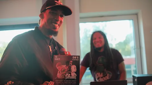 Bengi, met op de achtergrond Darin G