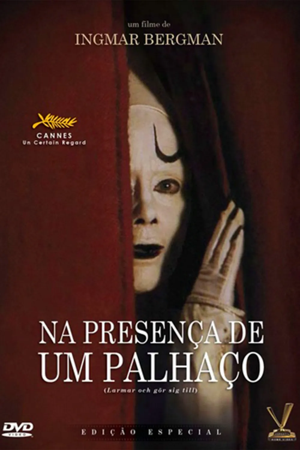 Larmar och gör sig till poster