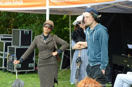 B.O.O.M! Bold Opera on the Move