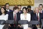 Priscilla Chan, Meta-CEO Mark Zuckerberg, Lauren Sánchez en zakenman Jeff Bezos, wonen de inauguratie van Donald Trump bij