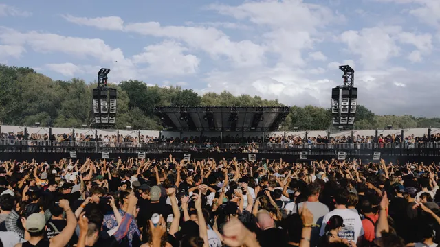 Skrillex en RHR