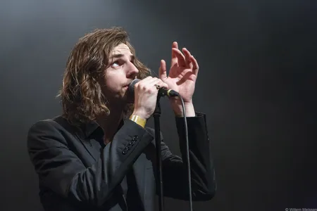 The Naked Sweat Drips 2018