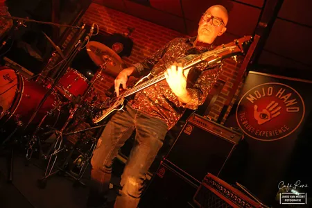 Mojo Hand
