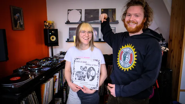 De platenkast van Cora en Ingo