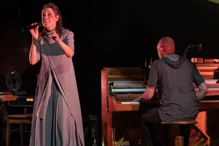 Nynke Laverman in de Harmonie