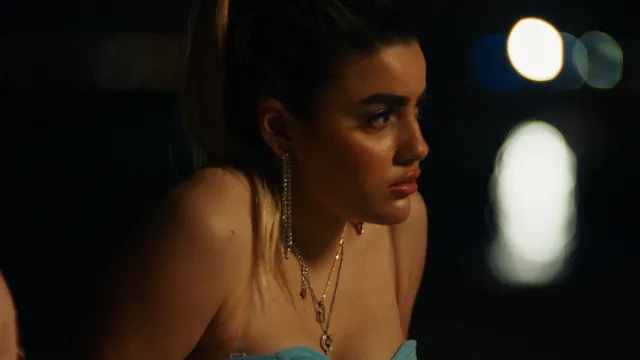 Liane (Malou Khebizi)