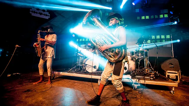 Sons of Kemet in de X-Ray op Lowlands 2018