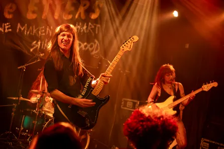 The Etters live in de Nobel