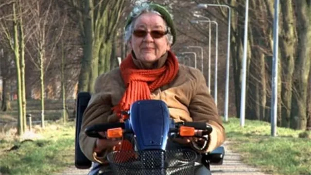 <p>&nbsp;</p>
