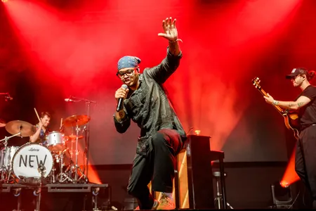 New West in de India op Lowlands 2024