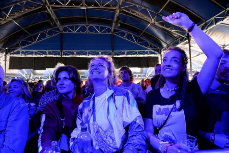 Durand Jones & The Indications op Lowlands 2019