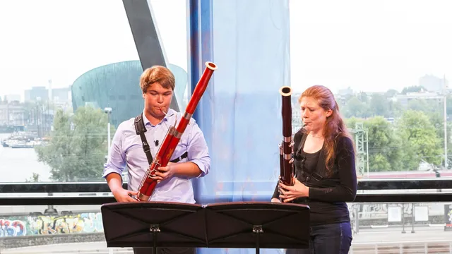 Red de Fagot met Georgie Powell en Thomas Dulfer