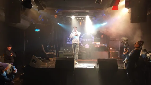 Drowsu bij de Op de kaart-talkshow